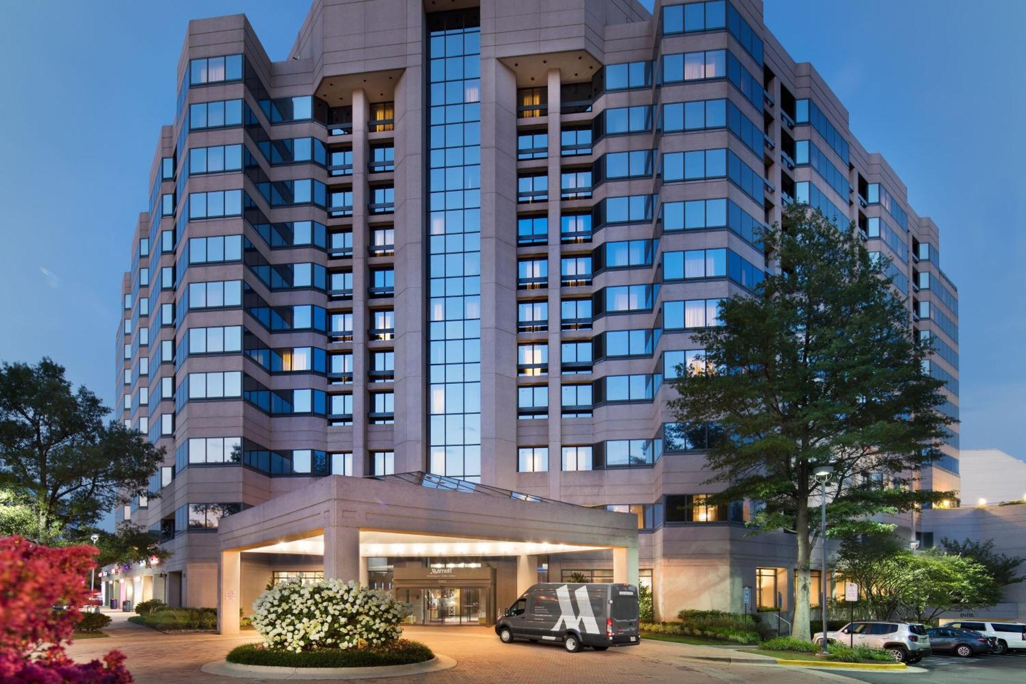 Washington Dulles Marriott Suites Херндон Экстерьер фото