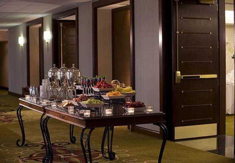 Washington Dulles Marriott Suites Херндон Экстерьер фото